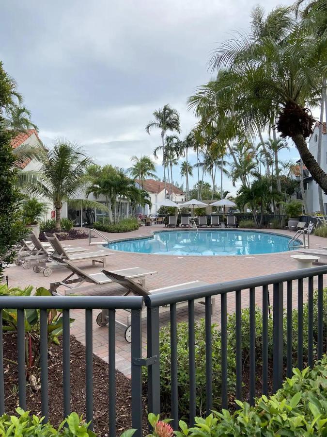 Dharma Home Suites Dania Beach At Sheridan Ocean Club Exterior photo