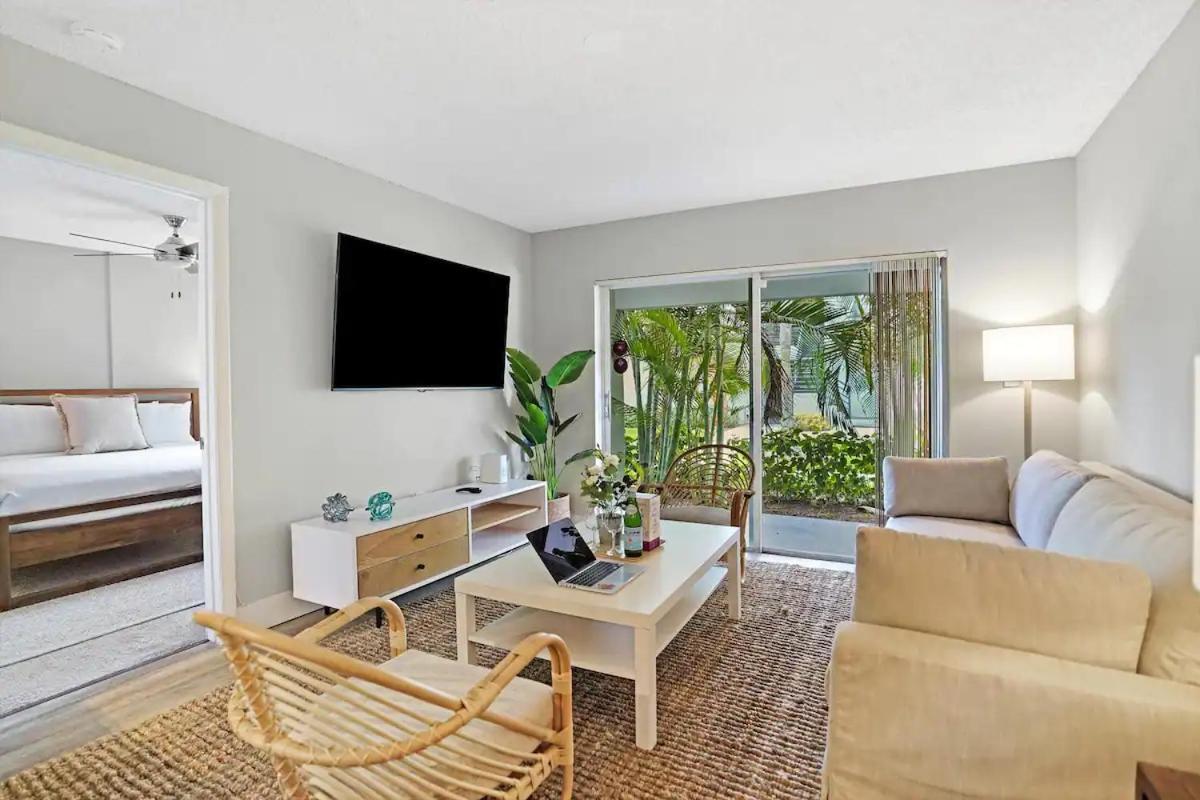 Dharma Home Suites Dania Beach At Sheridan Ocean Club Exterior photo